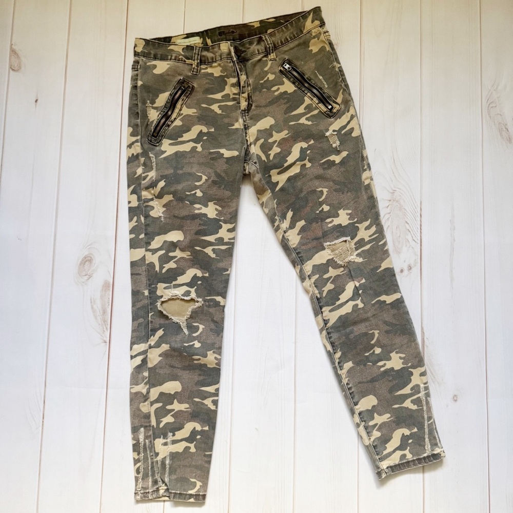 Kut From the Kloth Mia Ankle Camo Skinny